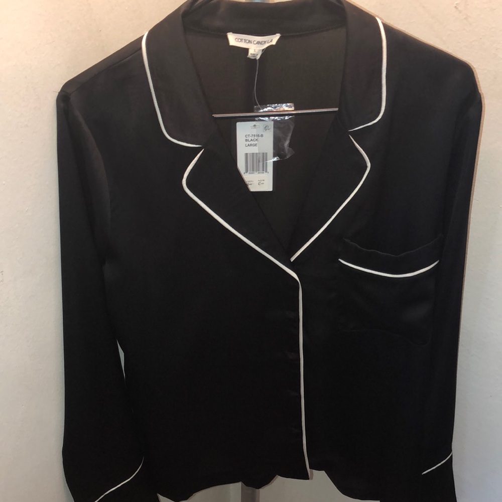 2 long sleeve blouses